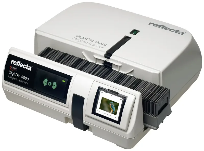DigitDia 8000 Diascanner Stof- en krasverwijdering: Hardware Doorlichtmodule, Geïntegreerd display, Automatische scan de Reflecta – photo produit