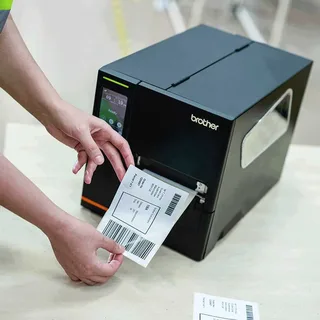P-Touch TJ-4005DN Label Printer von Brother – Produktfoto 4 von 6