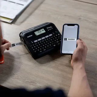PTD460BTVPRG1 Beschriftungsgerät Geeignet für Schriftband: TZe 3.5 mm, 6 mm, 9 mm, 12 mm, 18 mm von Brother – Produktfoto 2 von 3
